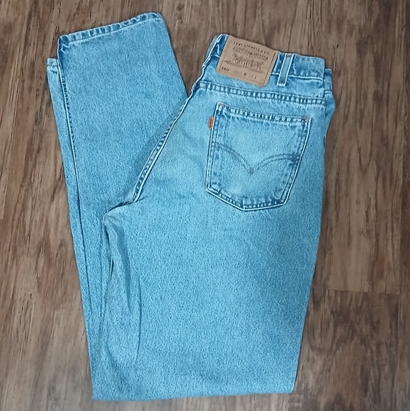VINTAGE 560 Levi's Orange Tab Loose Fit Tapered Leg Jeans 31 - Picture 1 of 4